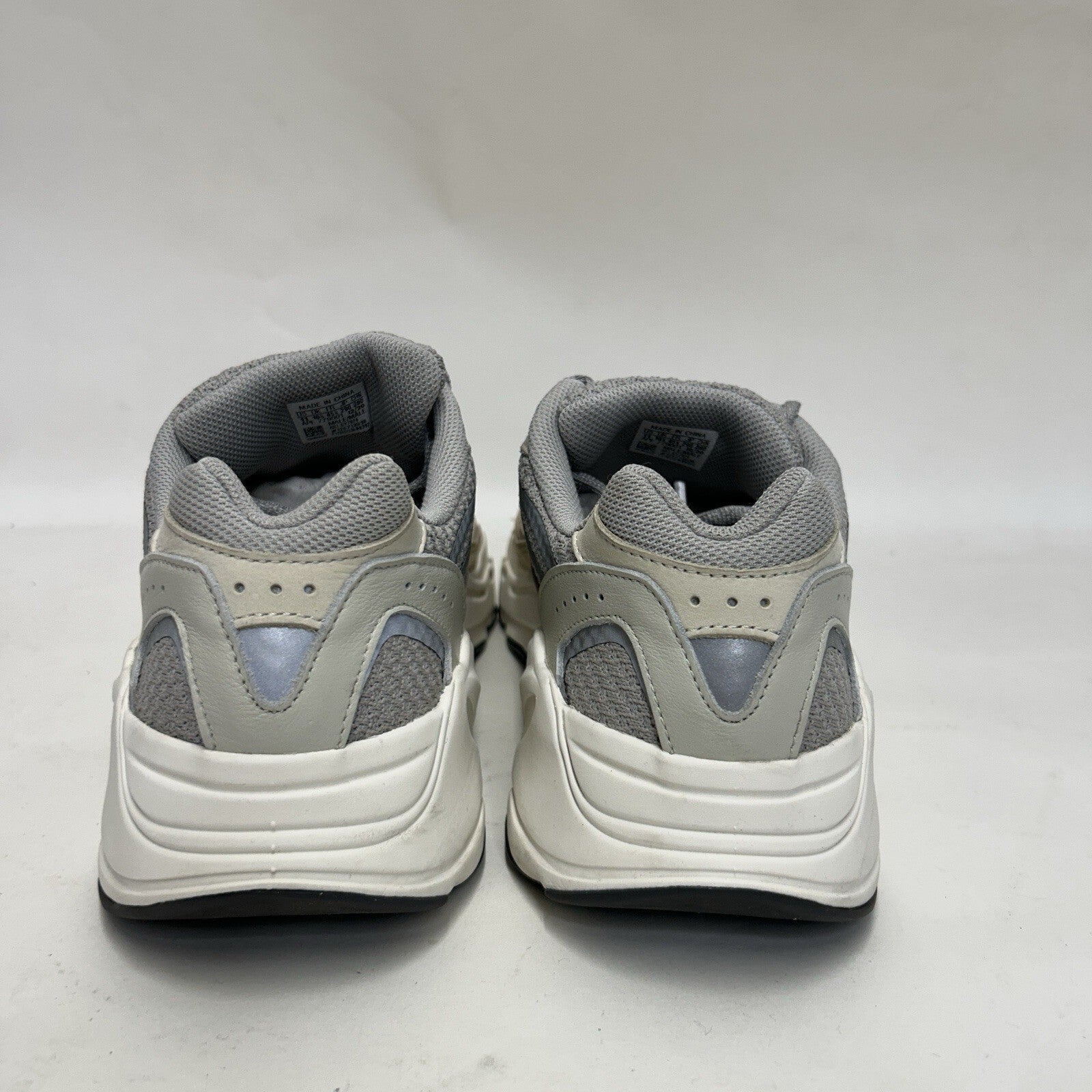 Adidas Yeezy Boost 700 V2 “Cream” (2021) GY7924 Men’s 11 Worn
