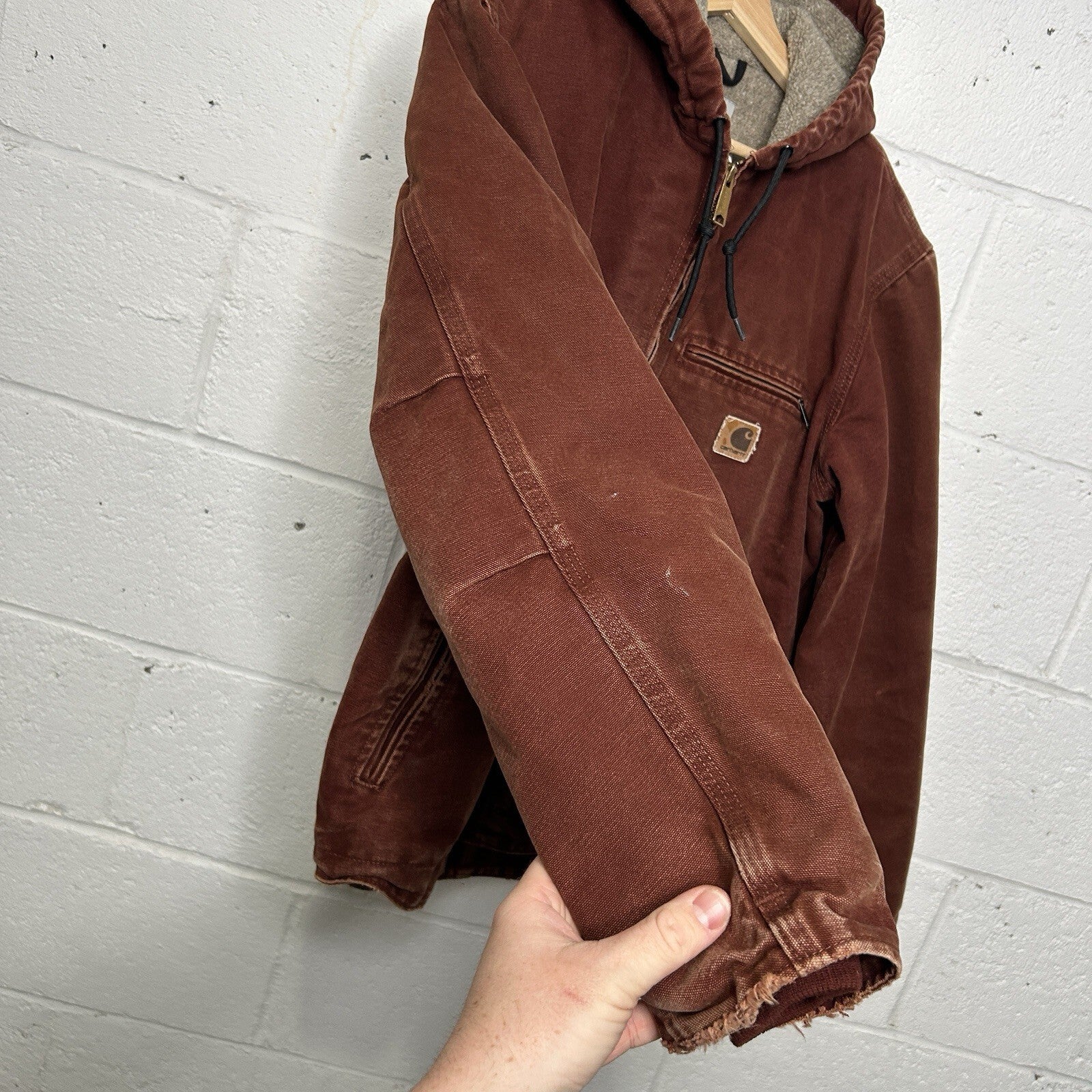 Vintage Carhartt Sherpa-Lined Hooded Detroit  Jacket “Clay” J141 CLY Men’s Small
