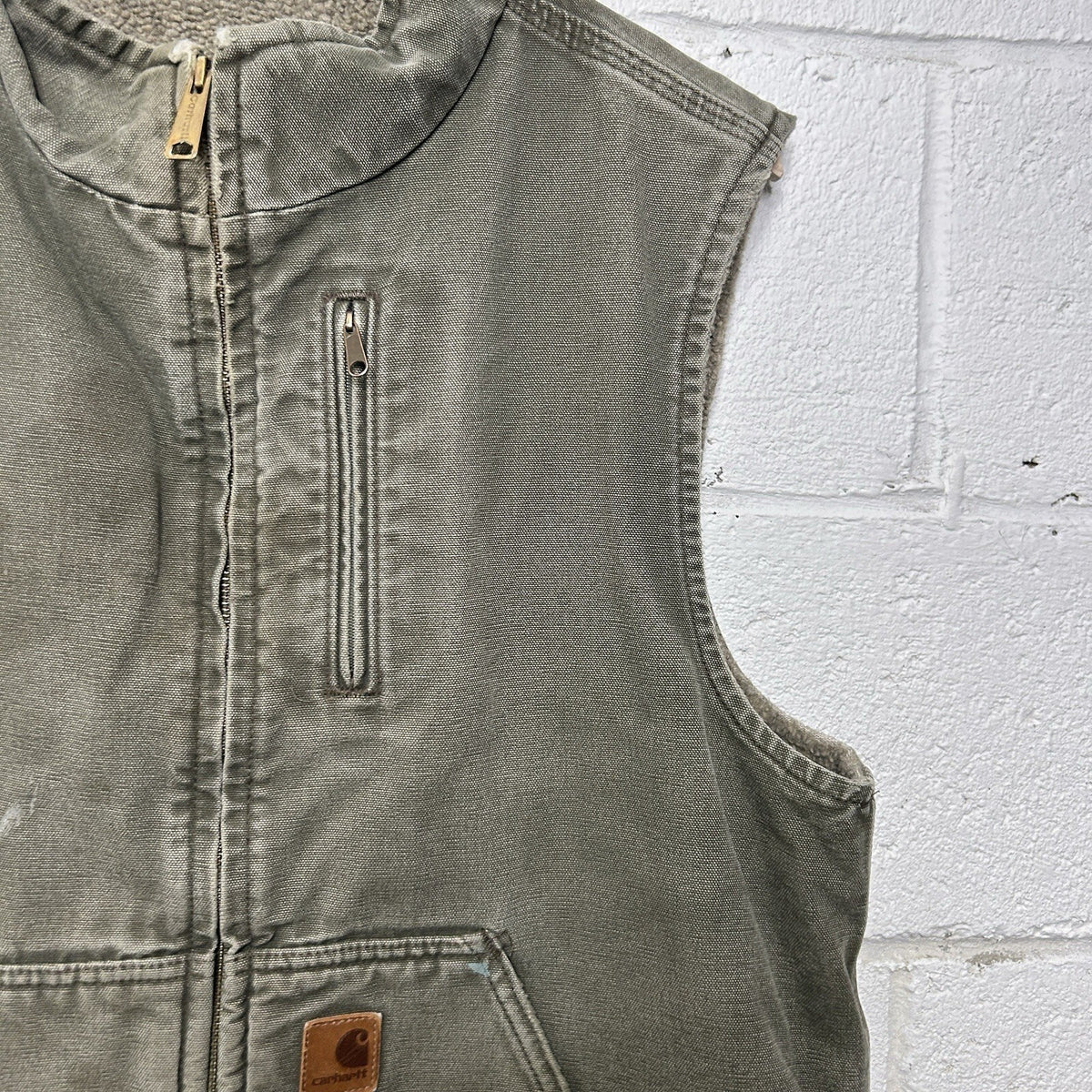 Y2K Carhartt Sherpa-Lined Vest “Army Green” V33 ARG