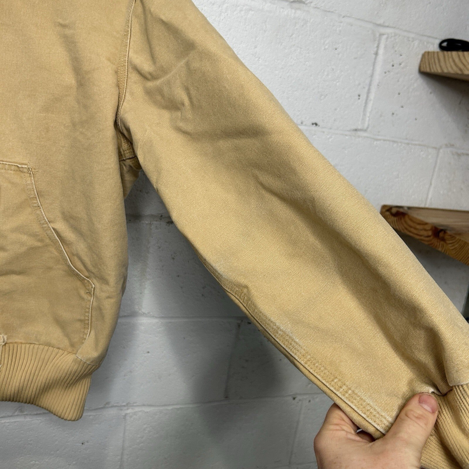 Vintage Carhartt Quilted Hooded Active Jacket “Wheat” J130 WET Men’s Small