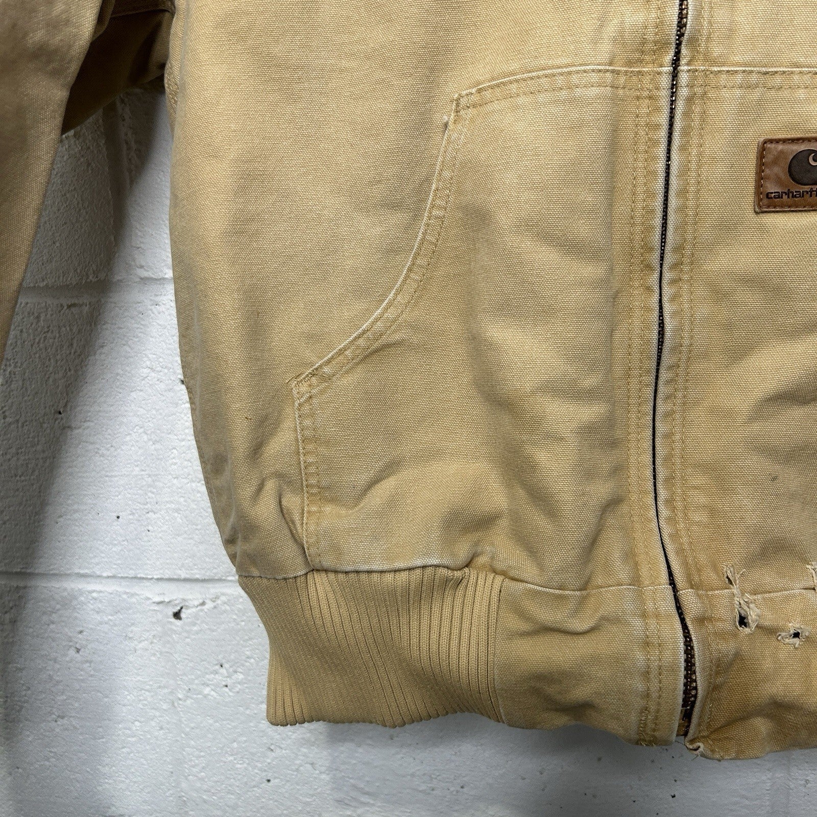 Vintage Carhartt Quilted Hooded Active Jacket “Wheat” J130 WET Men’s Small