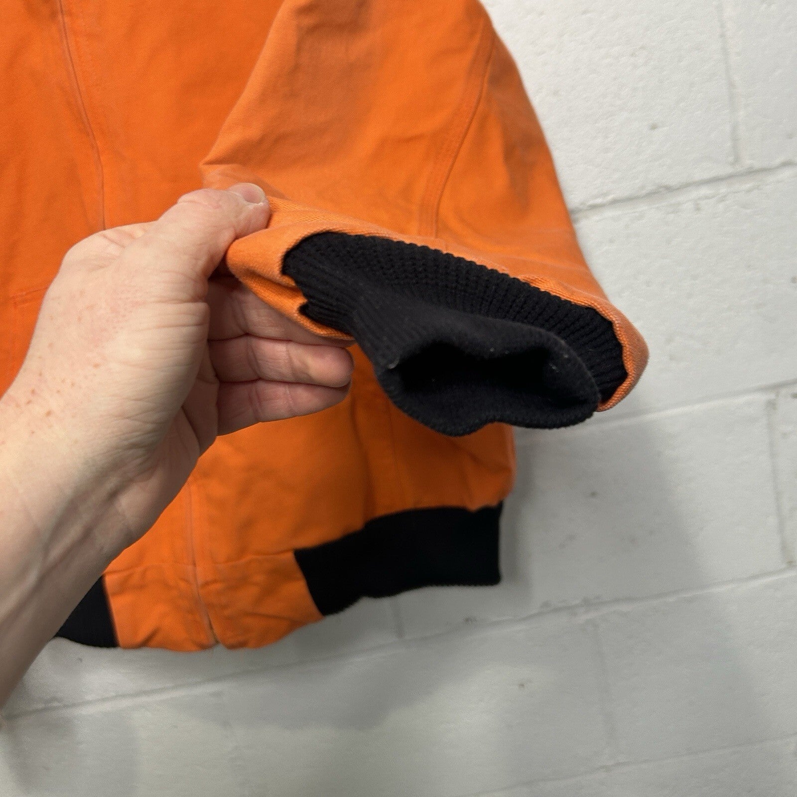Vintage Carhartt Quilted Active Jacket “Blaze Orange” J140 BLZ Men’s Medium