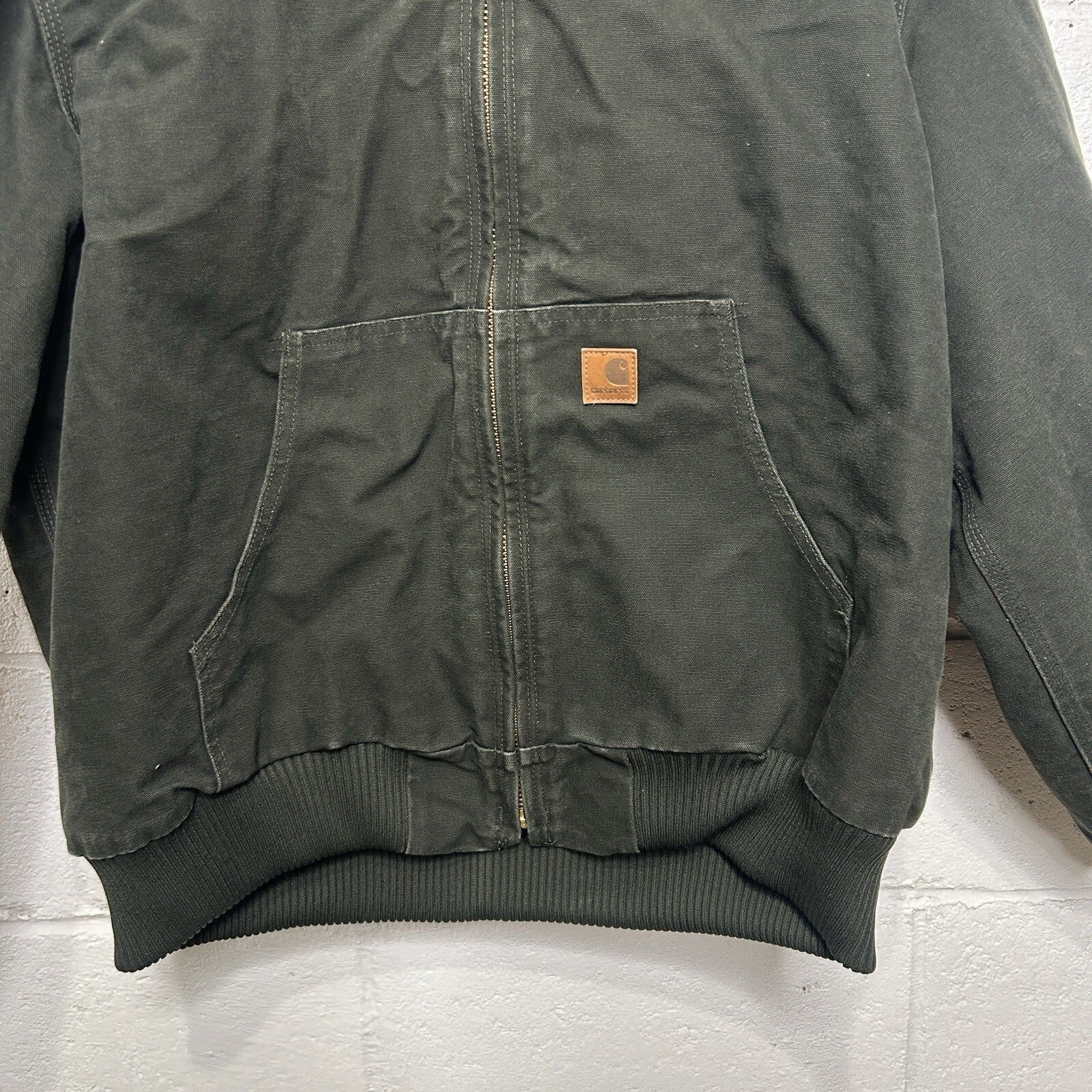 Vintage Carhartt Quilted Hooded Active Jacket “Moss” J130 MOS Men’s X-Large