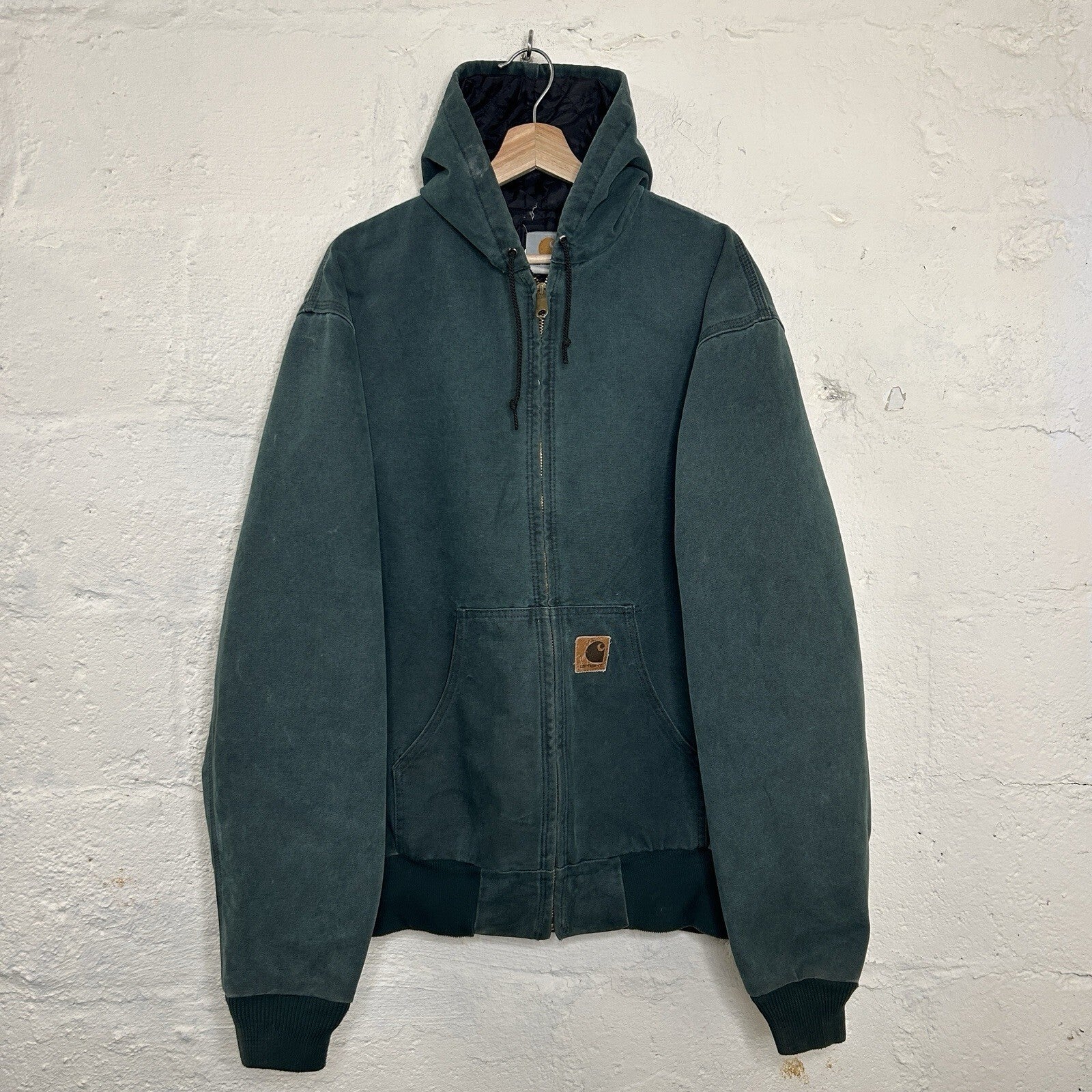 Vintage Carhartt Quilted Hooded Active Jacket “Hunter Green” J06 HTG Men’s XL