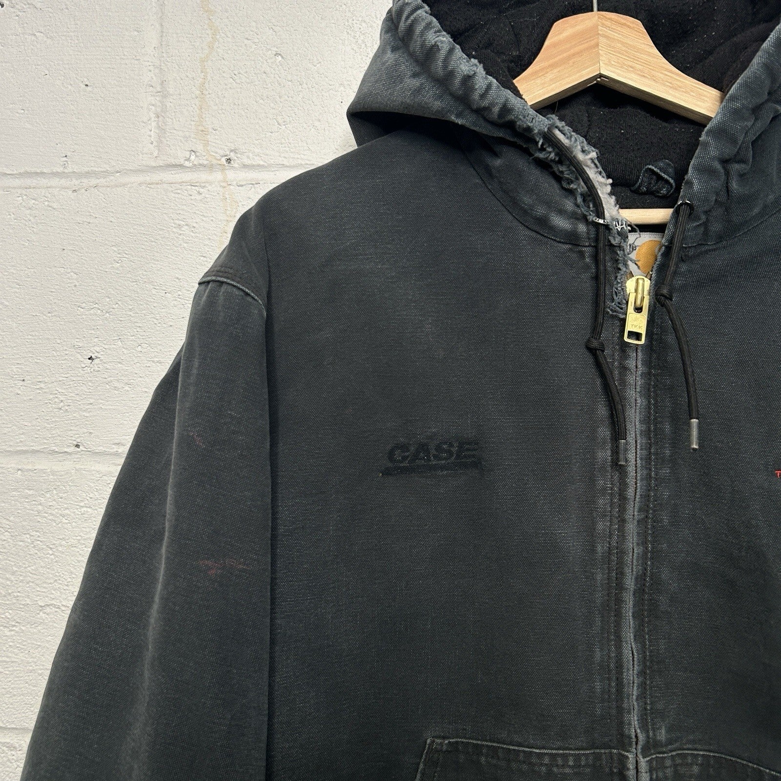 Vintage Carhartt Quilted Active Jacket “Black” J140 BLK Men’s X-Large