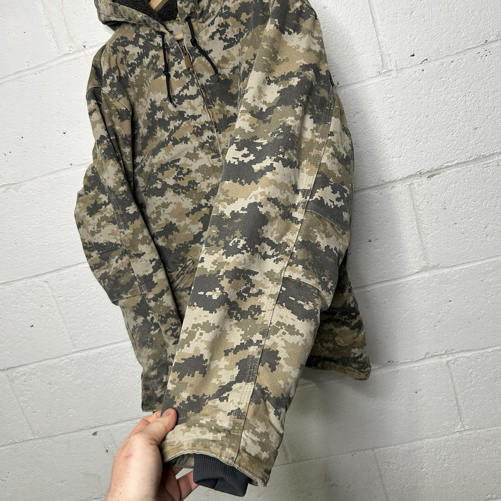 Carhartt Sherpa-Lined Hooded Detroit Jacket “Digital Camo” 101822-910 Men’s Med