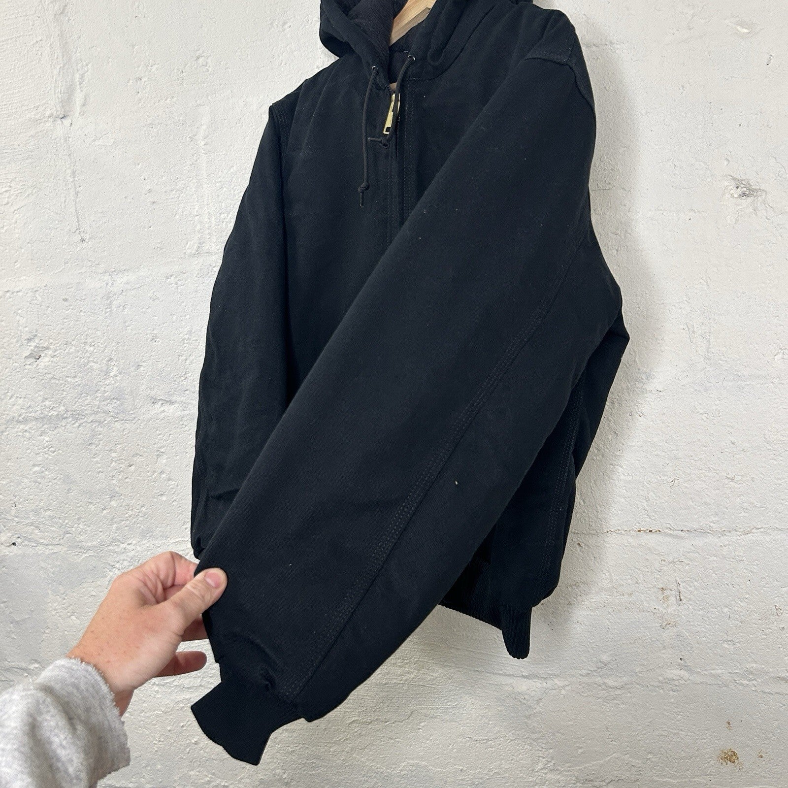 Vintage Carhartt Quilted Hooded Active Jacket “Black” J140 BLK Men’s Small