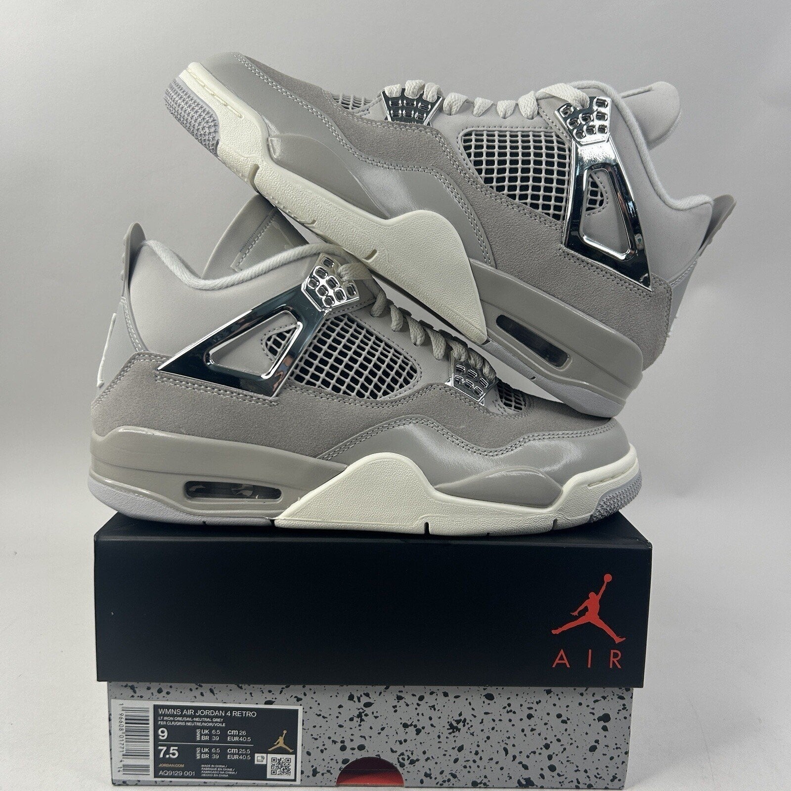 Nike Air Jordan 4 Retro WMNS “Frozen Moments” AQ9129-001 Women’s 9 New