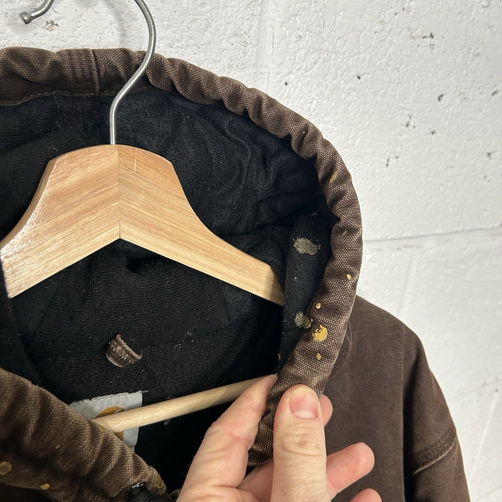 Vintage Carhartt Hooded Active Jacket “Dark Brown” J130 DKB Men’s Large Worn