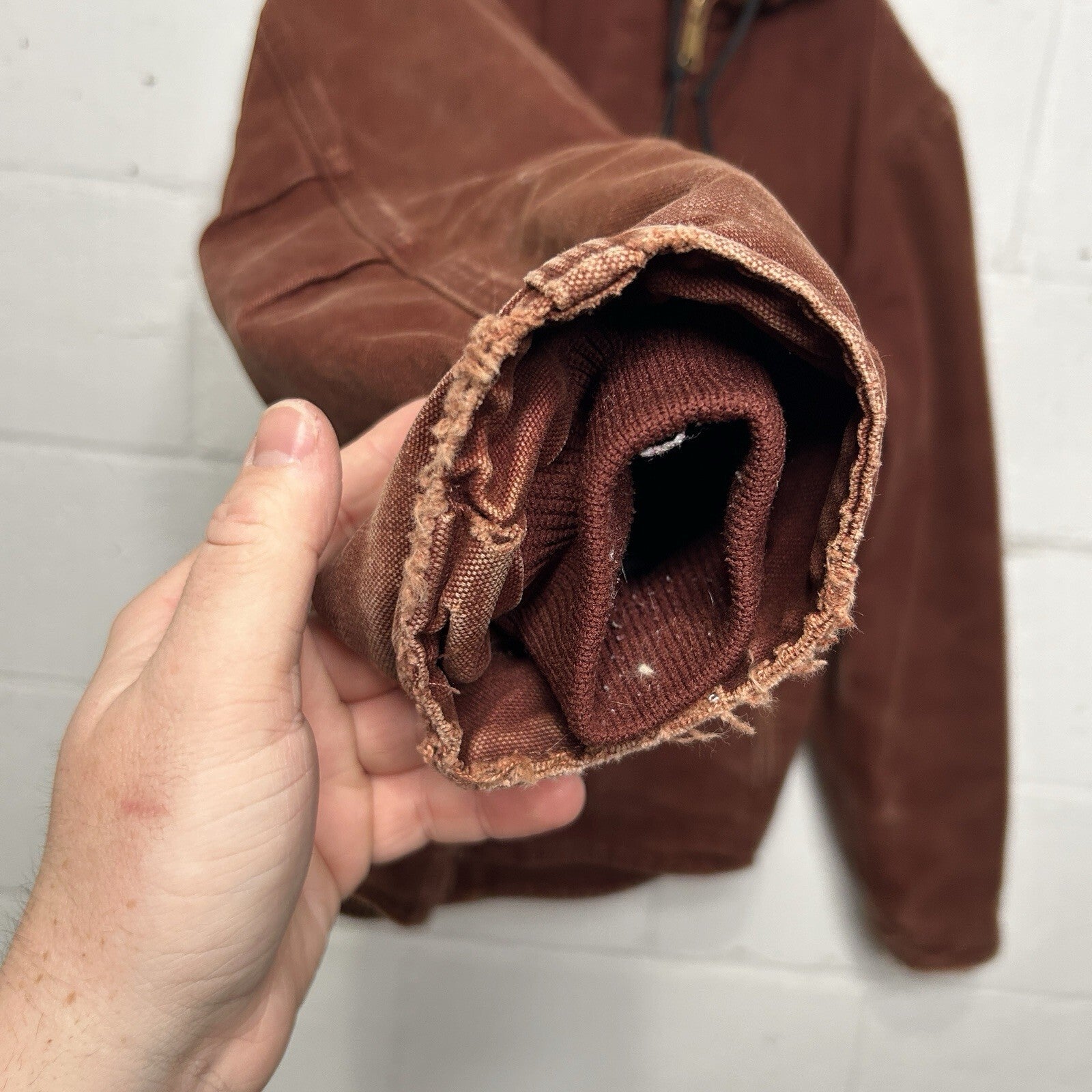 Vintage Carhartt Sherpa-Lined Hooded Detroit  Jacket “Clay” J141 CLY Men’s Small