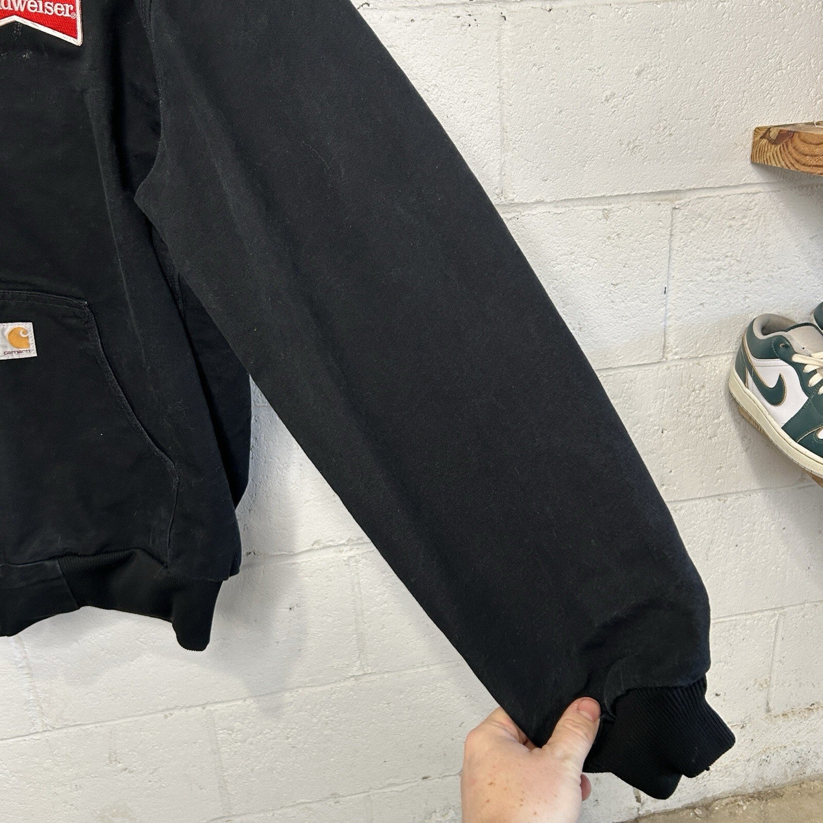 Carhartt Thermal Hooded Active Jacket “Black” Budweiser J131 BLK Men’s XL