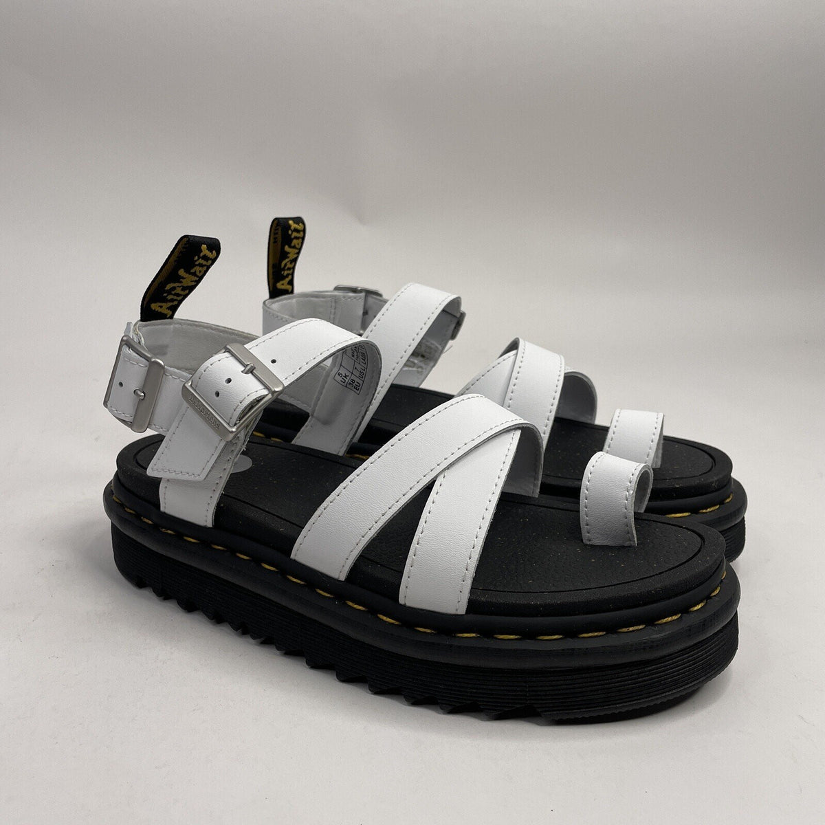 Doc Dr Martens Avery “White” Platform Sandals Women New Women’s 7 LA004