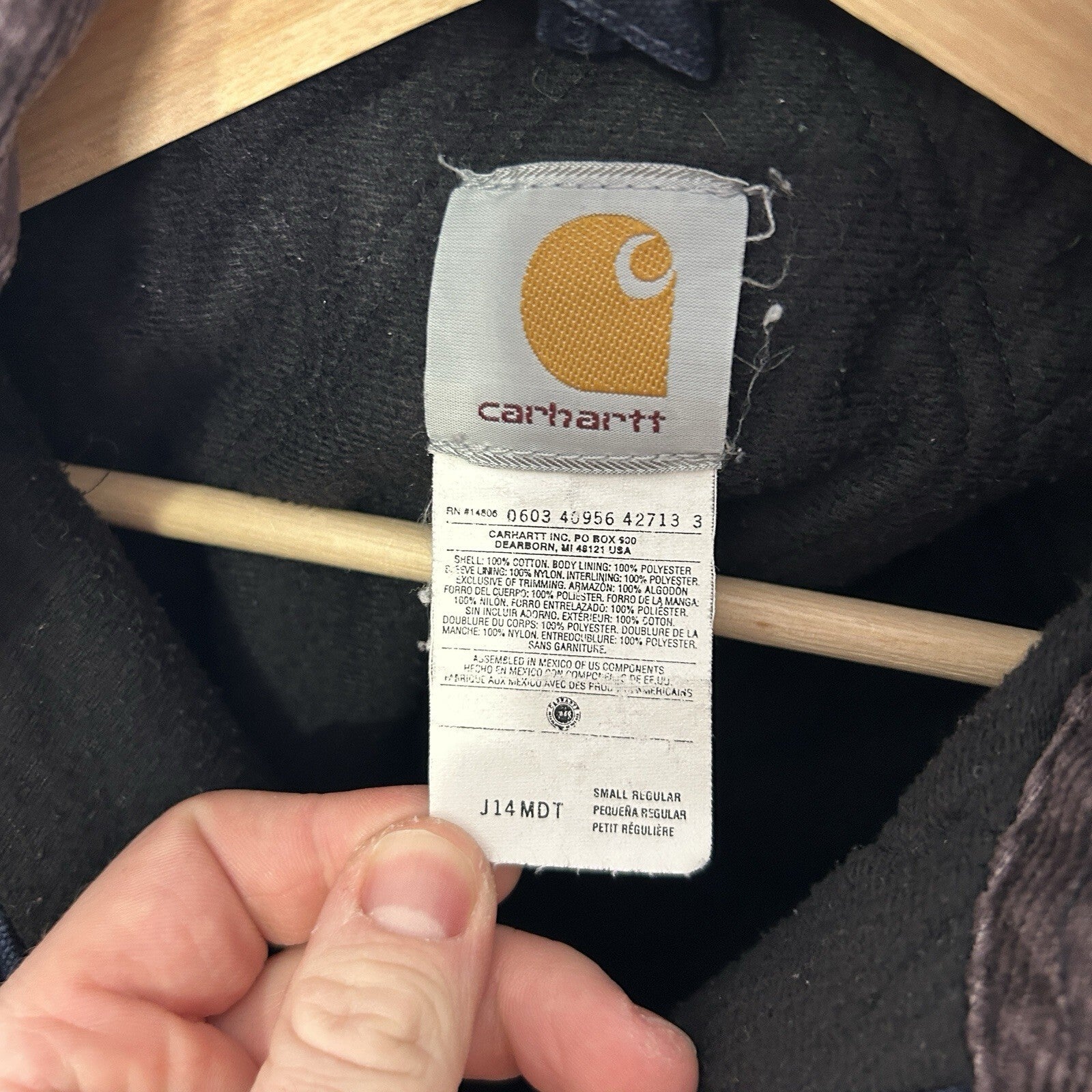 Vintage Carhartt Quilted Santa Fe Jacket “Midnight Blue” J14 MDT Men’s Small