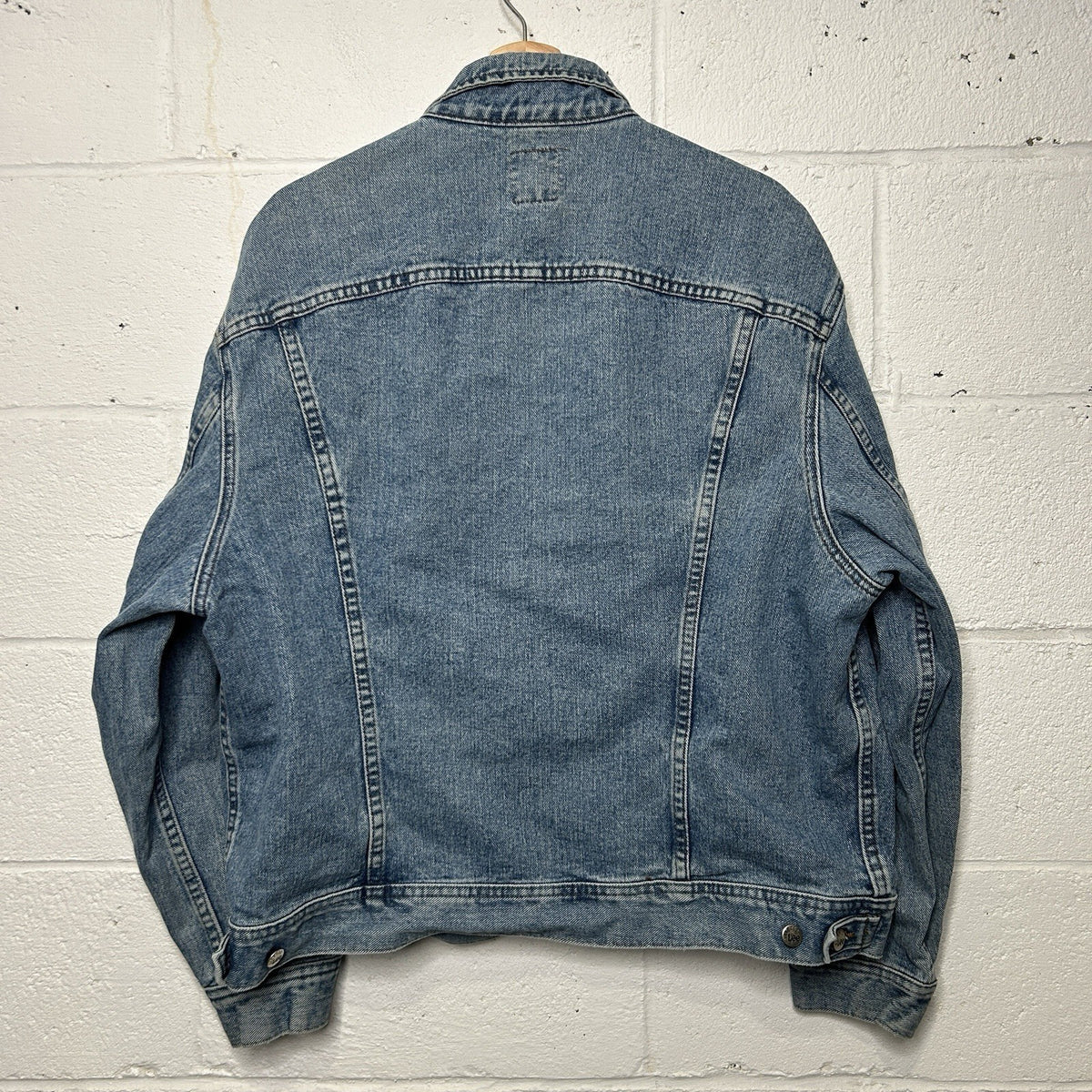 Vintage Lee Riveted Denim Trucker Jacket “Light Wash” Men’s X-Large Worn
