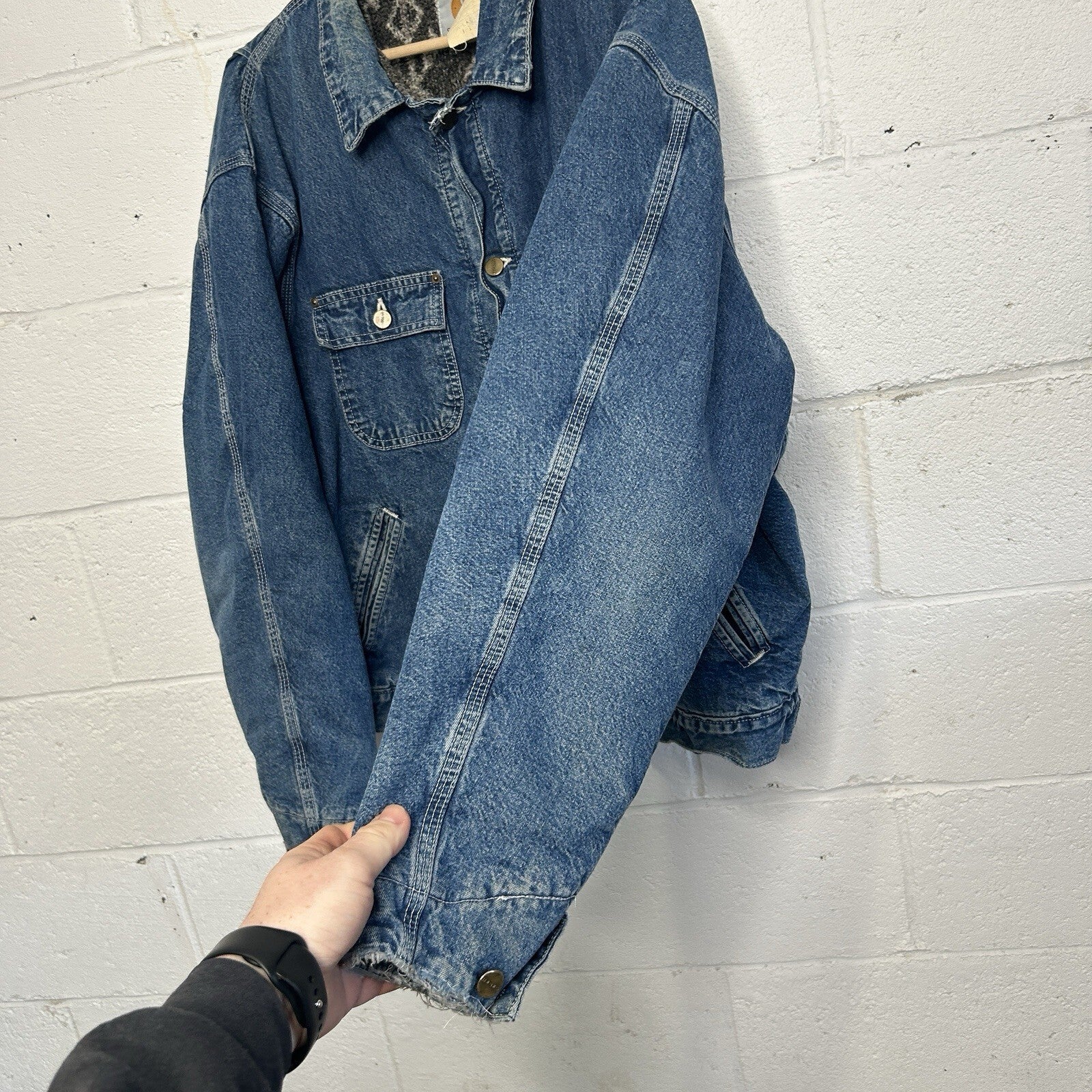 Vintage Carhartt Aztec Pile-Lined Denim Chore Jacket “Darkstone” JP1088 Men’s XL