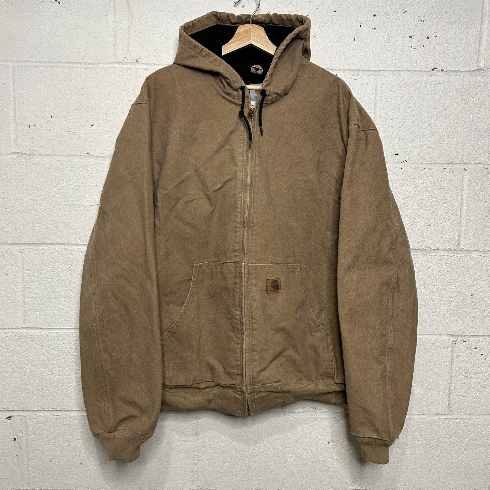Vintage Carhartt Thermal-Lined Hooded Active Jacket “Saddle” J25 SDL Men’s XL