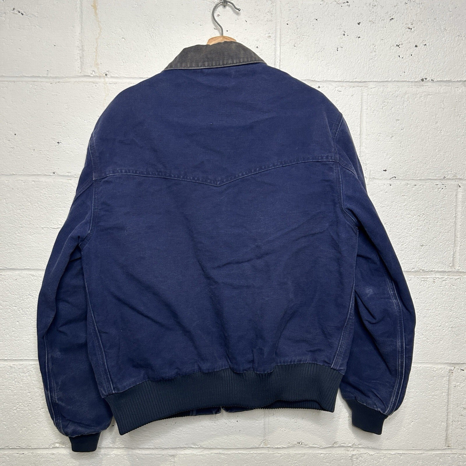 Vintage Carhartt Quilted Santa Fe Jacket “Navy” JQ2102 Men’s Large