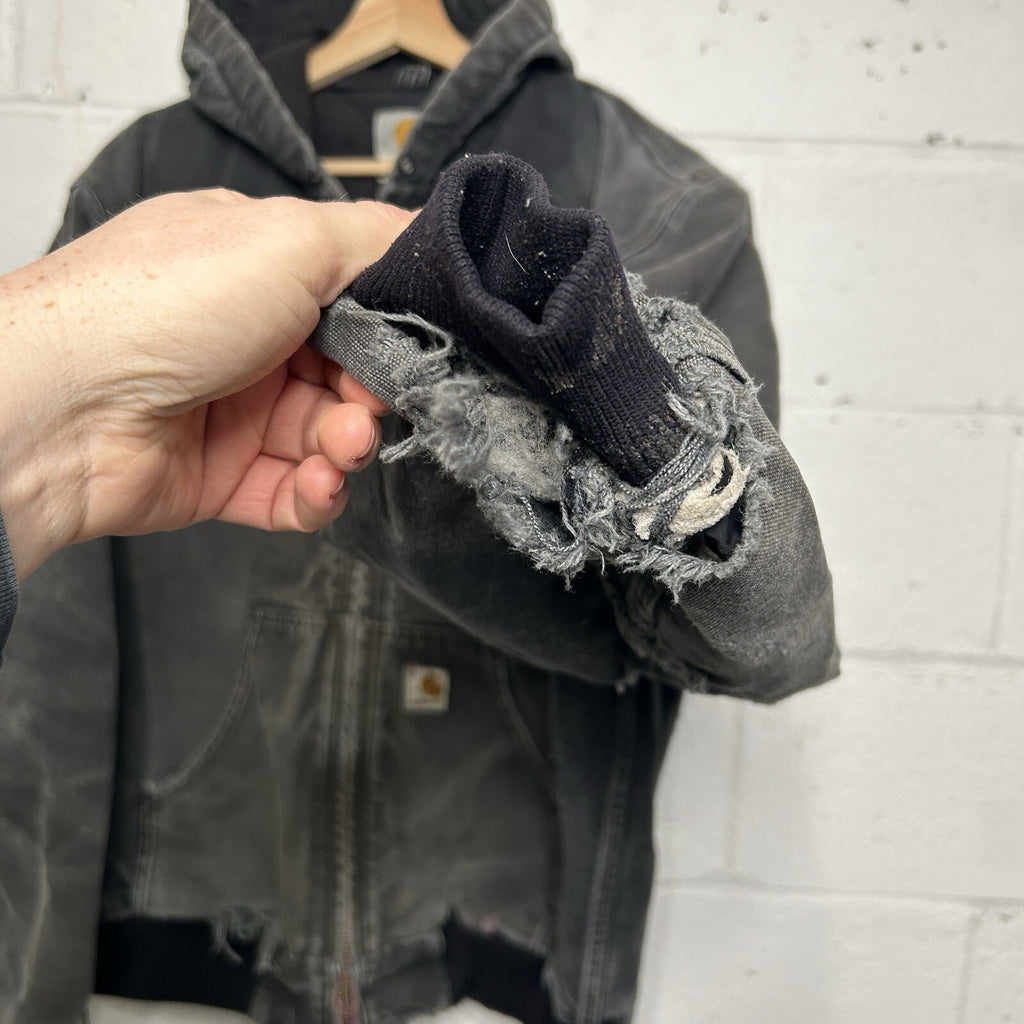 Vintage Carhartt Quilted Hooded Active Jacket “Black” J140 BLK Men’s Medium