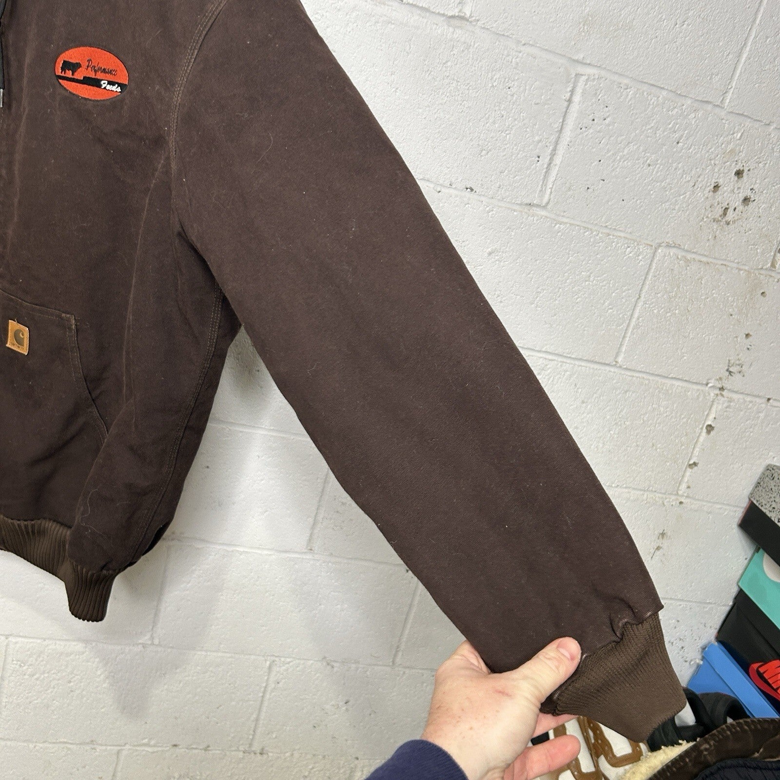 Vintage Carhartt Hooded Active Jacket “Dark Brown” J130 DKB Men’s X-Large Worn