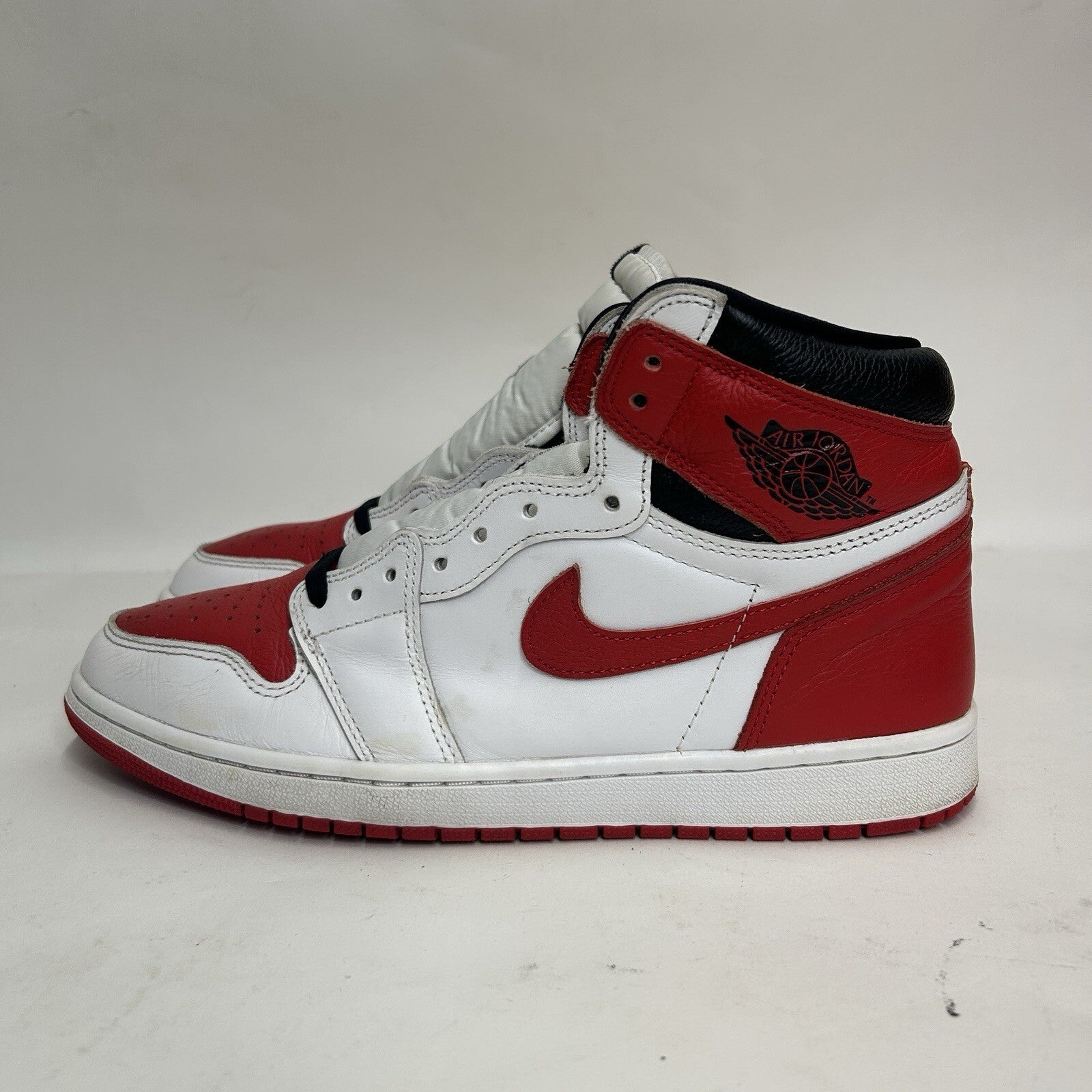 Nike Air Jordan 1 High Retro OG “Heritage/Red White” 555088-161 Men’s 11 Worn
