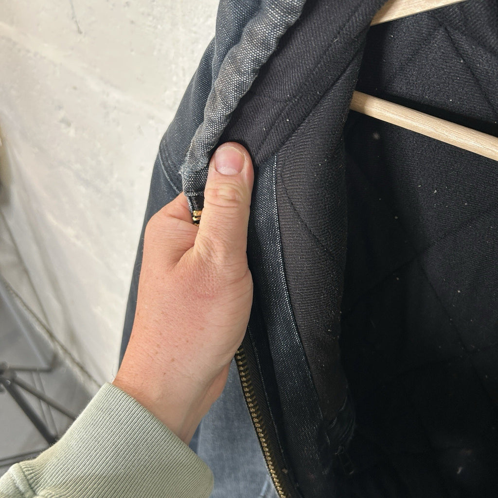Vintage Carhartt Quilted Hooded Active Jacket “Black” J140 BLK Men’s Large