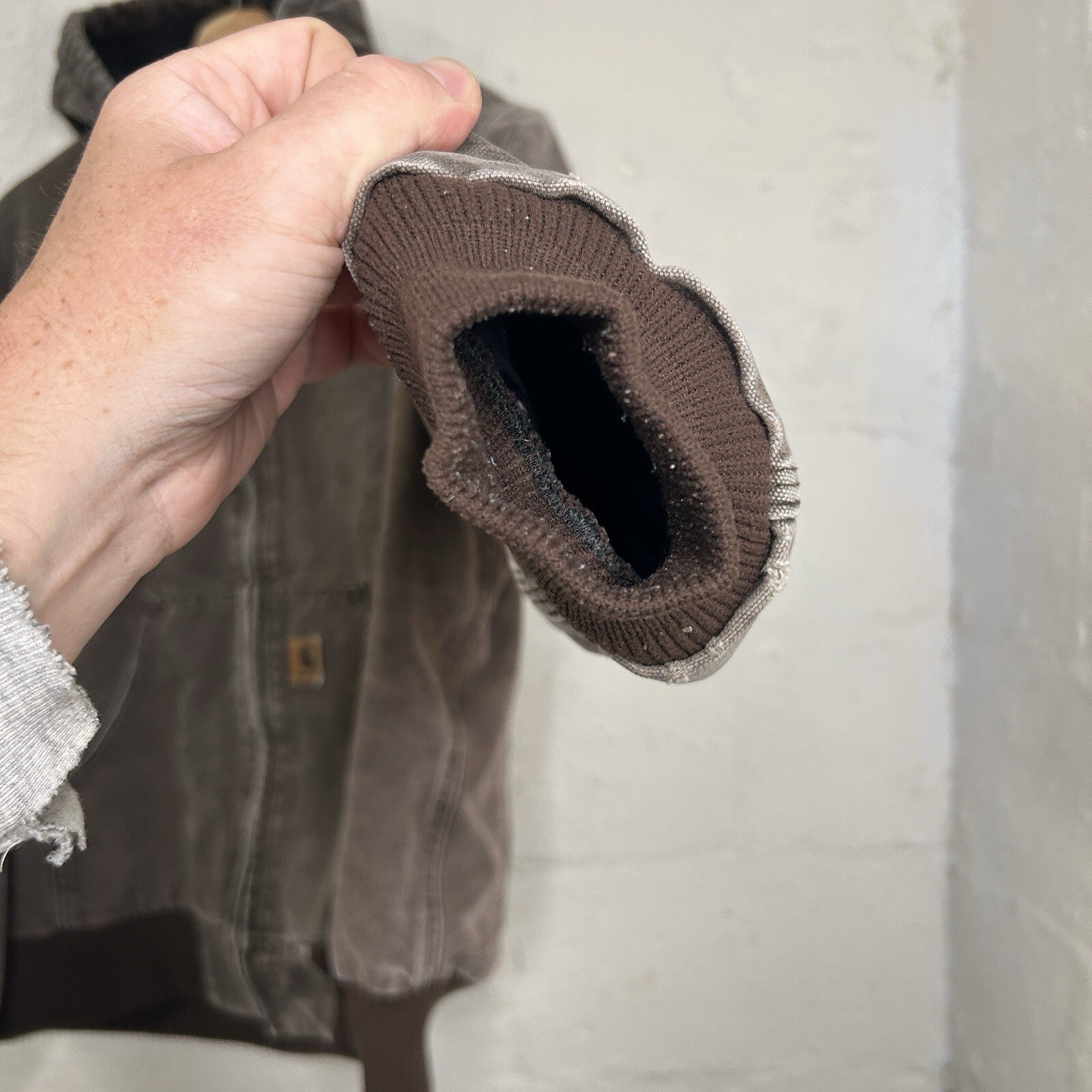 Vintage Carhartt Quilted Hooded Active Jacket “Chestnut” J130 CHT Men’s Medium