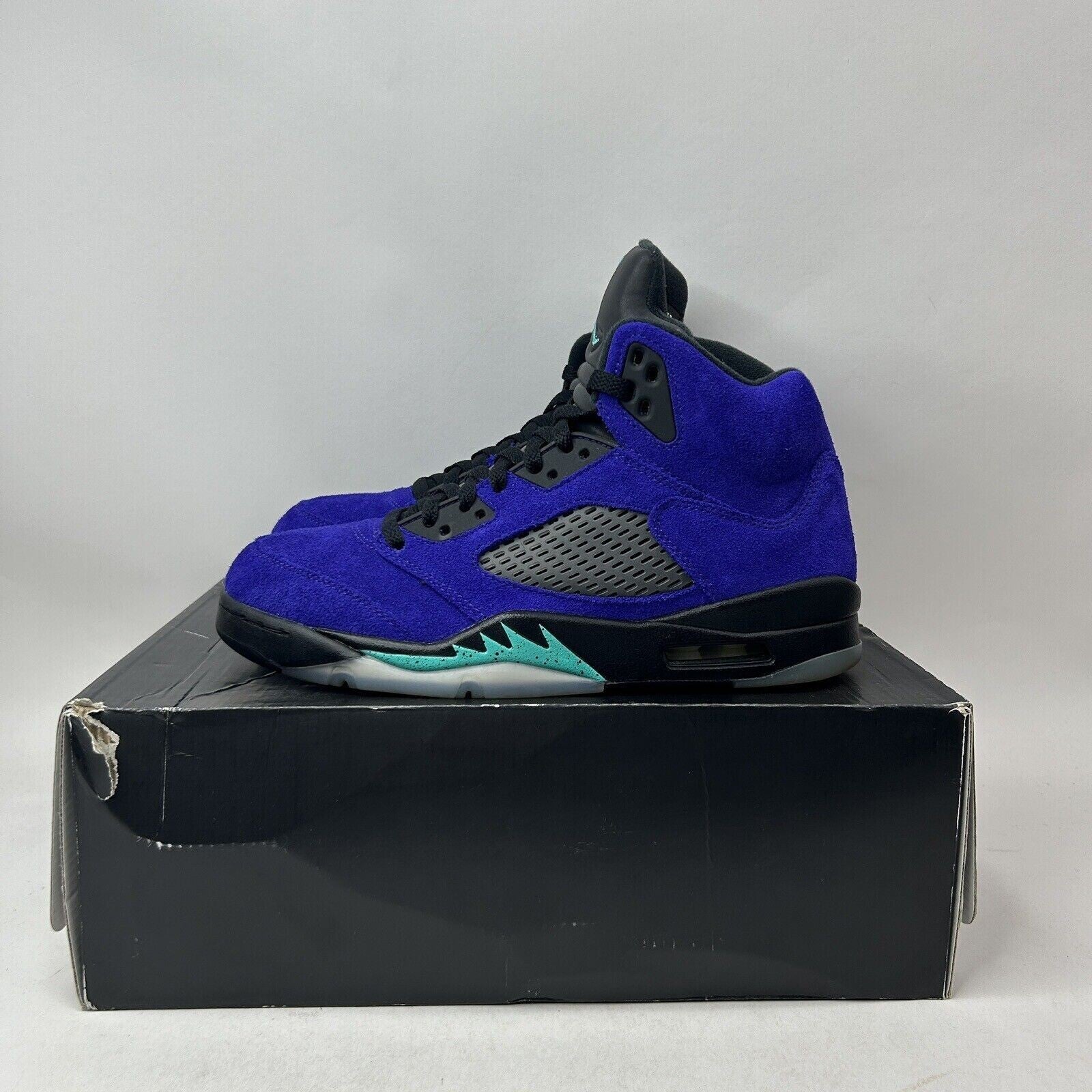 Nike Shoes Air Jordan 5 Retro OG “Alternate Grape” 2023