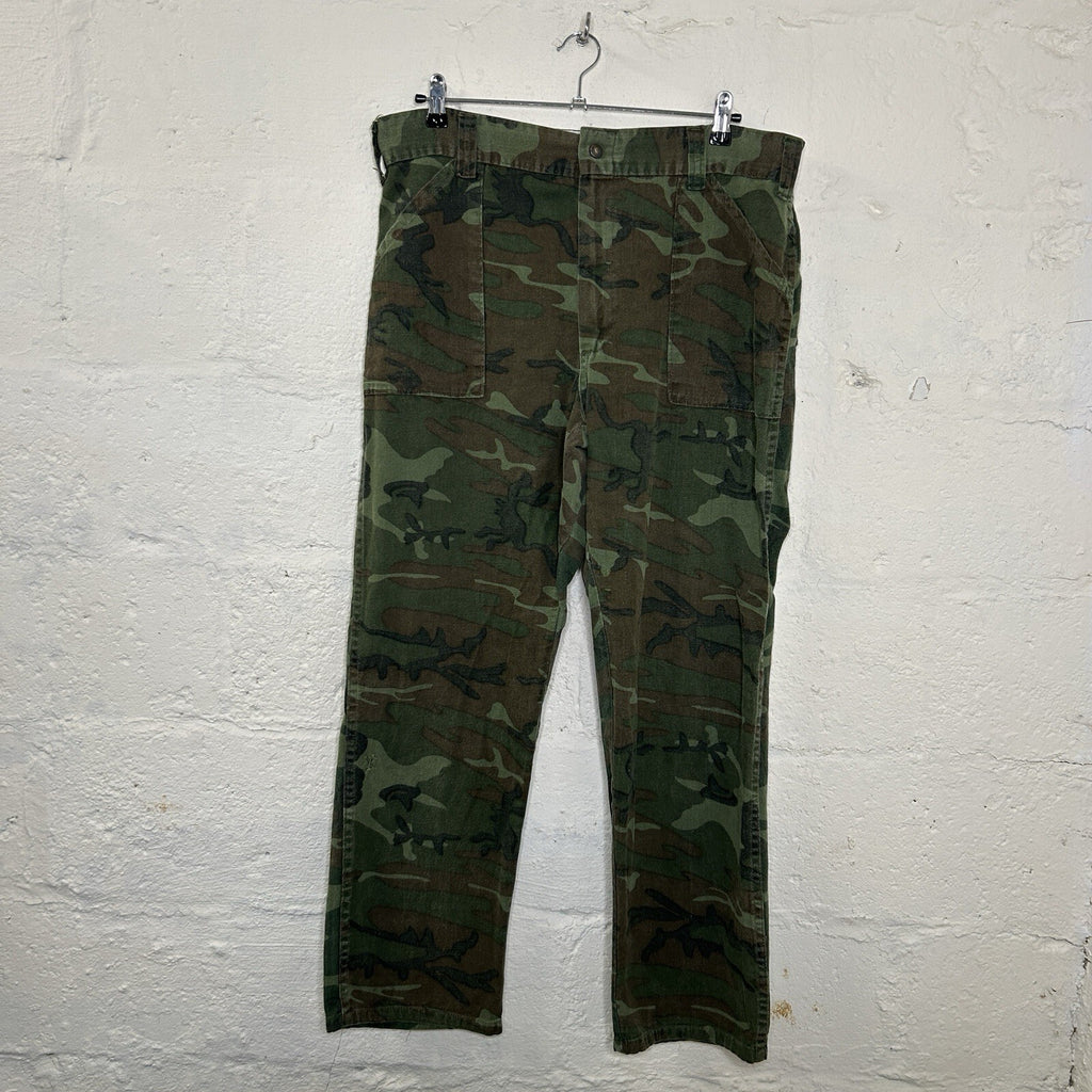Vintage 70’s K-Mart Woodland Camouflage Hunting/Army Pants Size 36x30