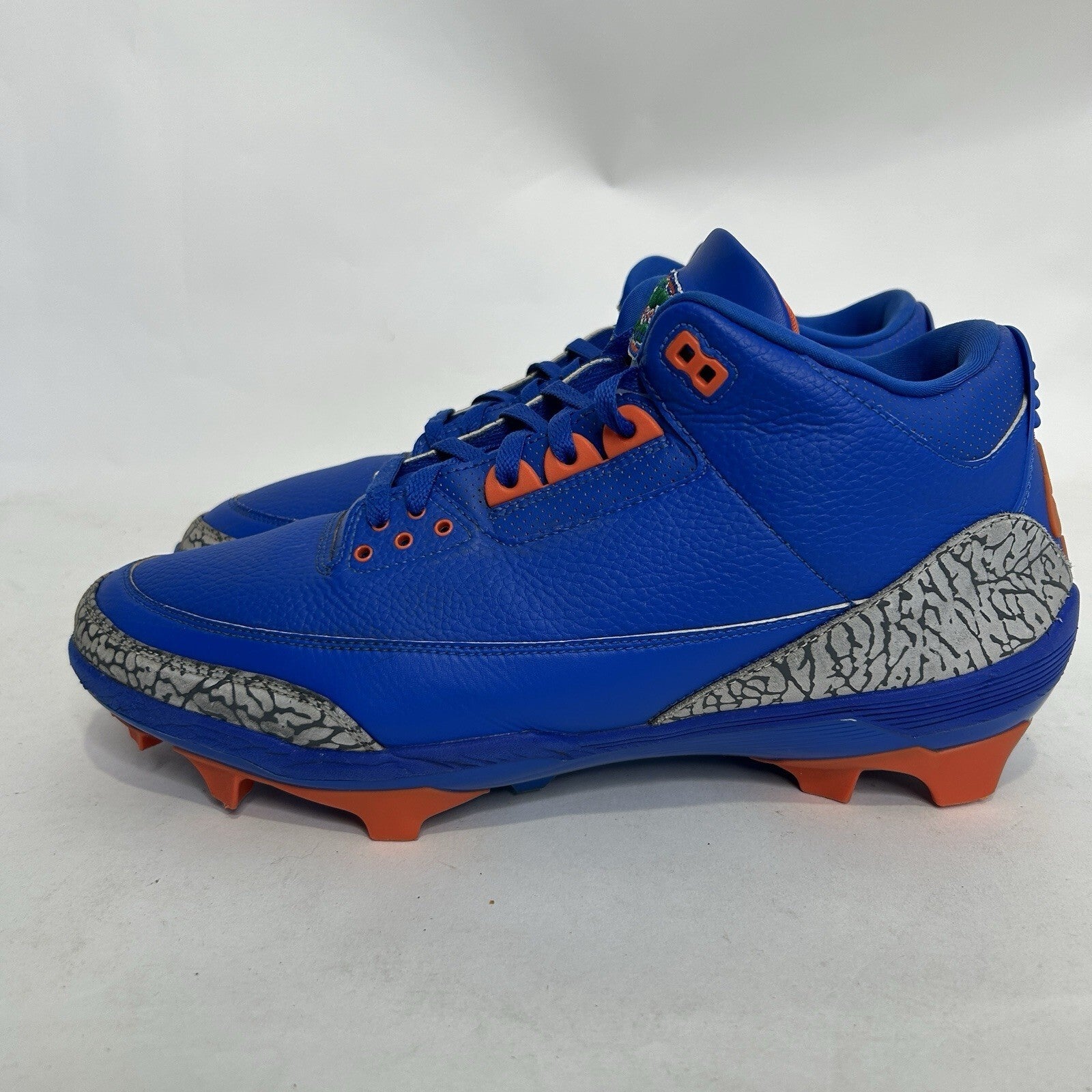 Nike Jordan 3 Retro PE Force Savage Football Cleats “Florida Gator” HF5573-408