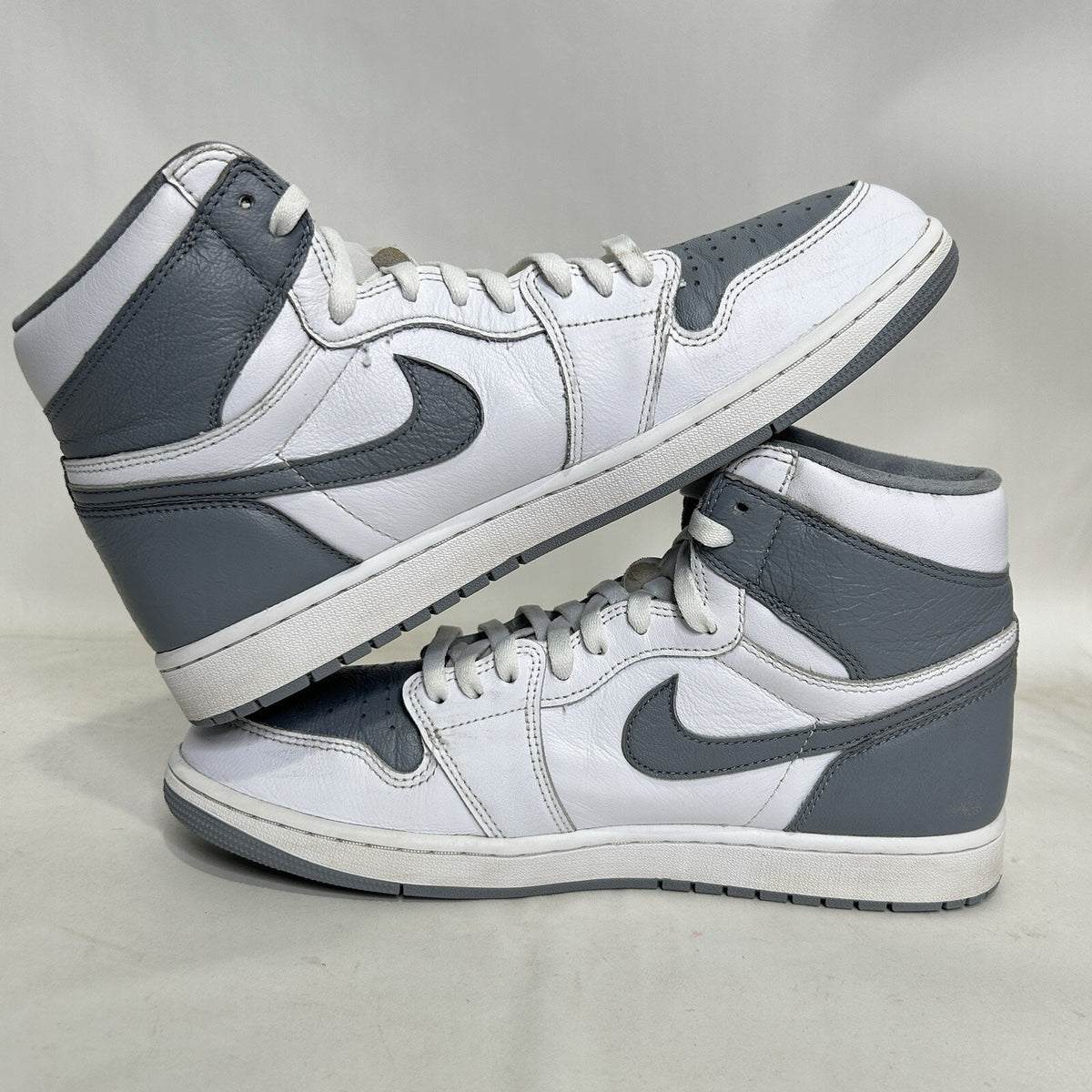 Nike Air Jordan 1 Retro High OG “Stealth/Grey White”
