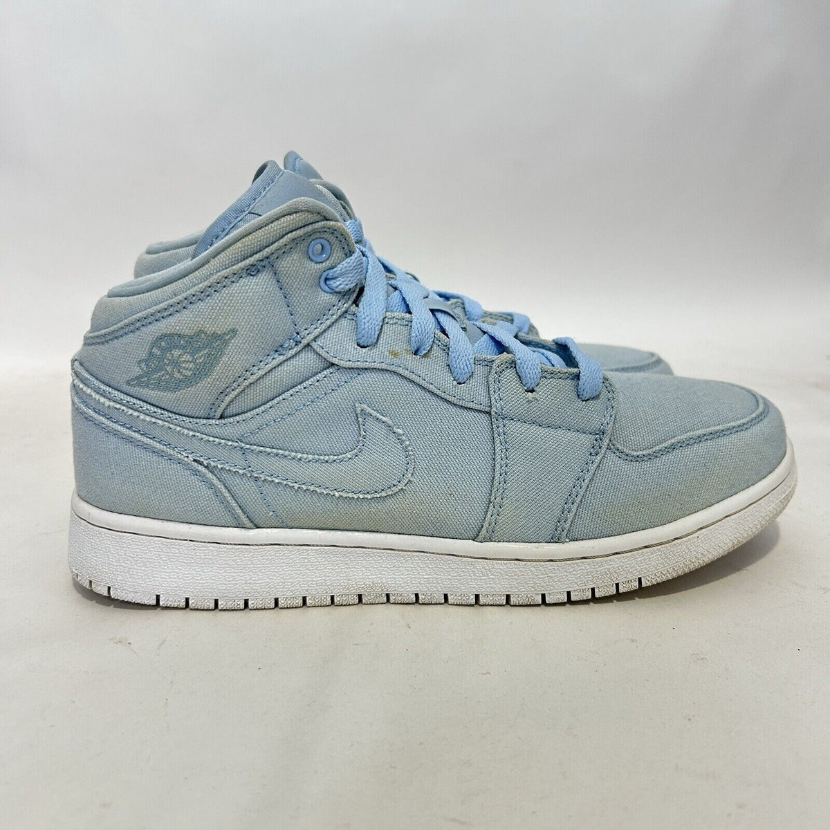 Nike Air Jordan 1 Mid Retro BG “Easter Blue”