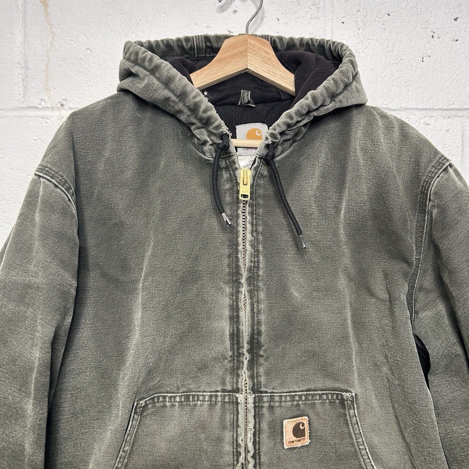 Vintage Carhartt Quilted Hooded Active Jacket “Moss Green” J130 MOS Men’s Large