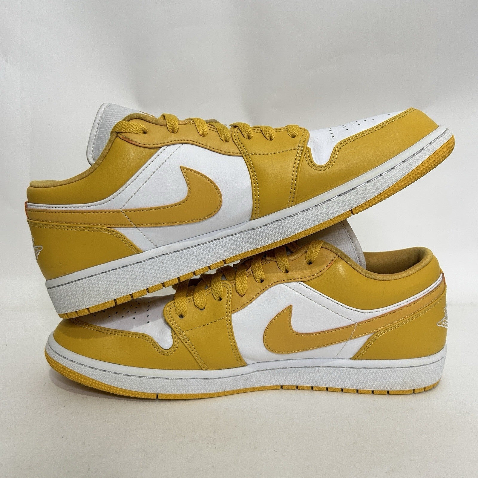 Nike Air Jordan 1 Low “Pollen/Yellow White” Shoes 553558-171 Men's 13 Worn